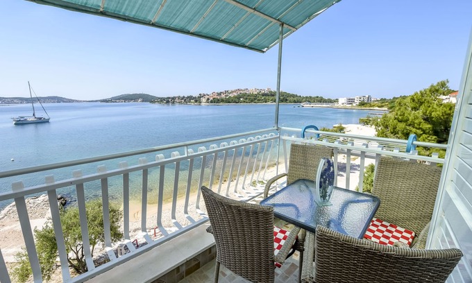 Podglavica Apartamento | Apartamentos Silvana (23221-A3) - Rogoznica