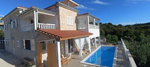 Necujam Apartamento | Apartments Solta