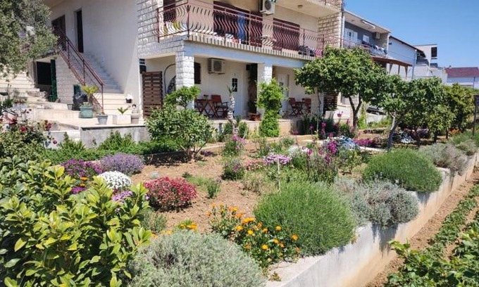 Seget Donji Apartamento | Apartments Tomaš