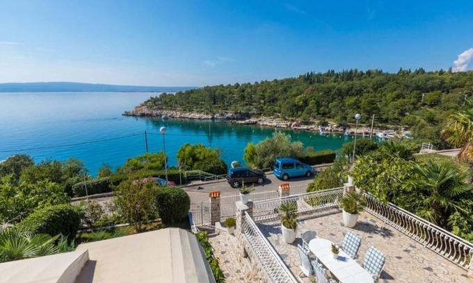 Klanfari Apartamento | Apartments Vuković (85211-A1) - Dramalj (Crikvenica)