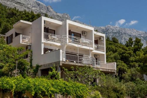 Baska Voda Apartamento | Apartments Vedra