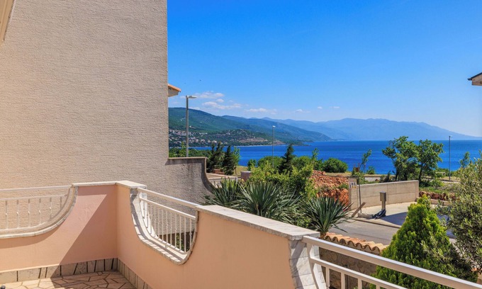 Povile Apartamento | Apartments Villa Mala (100461-A1) - Povile