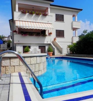 Kukci Apartamento | Apartments Villa Mirjam