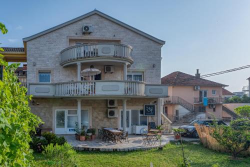 Tomicici Apartamento | Apartments Vujosevic