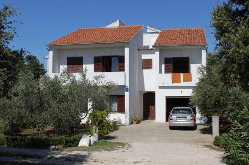 Batalaza Apartamento | Apartments with a parking space Ugljan - 8403