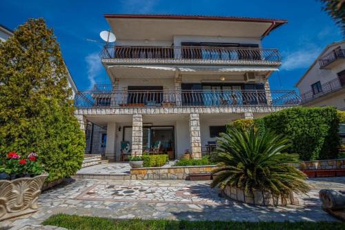 Novi Vinodolski Apartamento | Apartments with parking space Novi Vinodolski - 22846