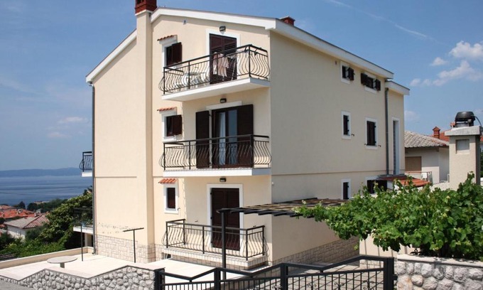 Novi Vinodolski Apartamento | Apartments with parking spaces Novi Vinodolski - 5593