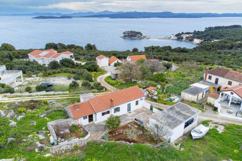 Savar Apartamento | Apartments with parking space Savar, Dugi otok - 12762