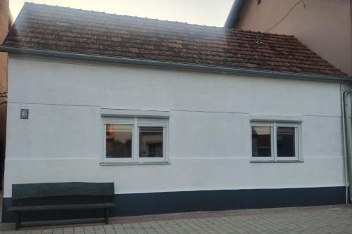 Otok Apartamento | Apartments with parking space Otok, Slavonija - 24625