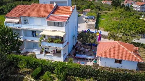 Palit Apartamento | Apartments with parking space Palit, Rab - 4971
