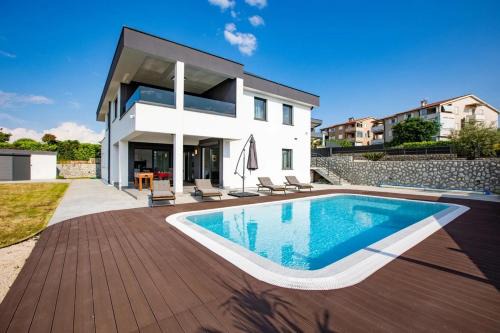 Zidarici Apartamento | Apartments with swimming pool Vantacici, Krk - 21738
