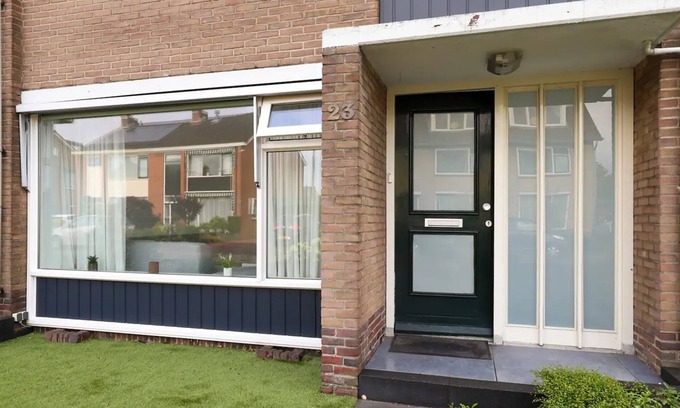 Apeldoorn Zuid Casa | Apeldoorn - spacious family home with 5 bedrooms