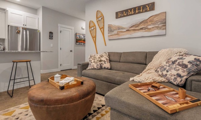 Okanagan-Similkameen Casa | Apex Mountain ~ Gone Ski'Inn ~ The Perfect Place to Gather