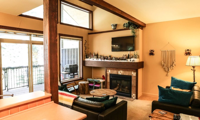 Okanagan-Similkameen Casa | Apex Mountain Townhouse