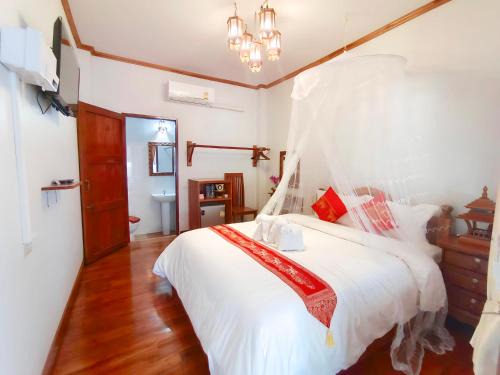 Old City Hotel | Aphilapa Residence