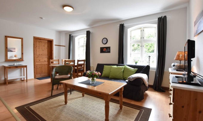 Insel Poel Apartamento | App.5 / 2-room (3 adults + 1 infant), ground floor - Ferienwohnungen Zum Breitling OVS 691