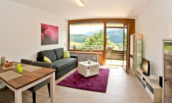 Fuessen Apartamento | App 5/38 - Moderns Appartement mit Balkon und Bergblick - Ferienappartements Weissensee
