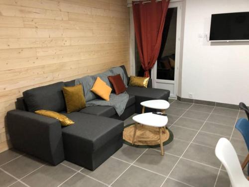 Laveissiere Apartamento | app 8 couchages tt confort 203