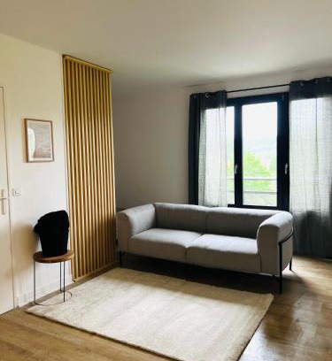 L'Isle-Adam Apartamento | Appart équipé en plein cœur de Lisle Adam