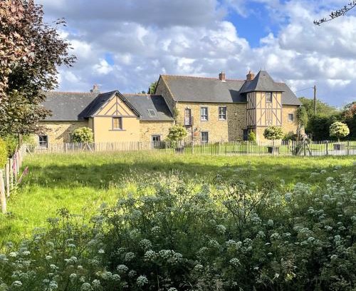 Chantepie Casa | Appart' d'hôtes , ch et gîte au Manoir de la Haute Pilais
