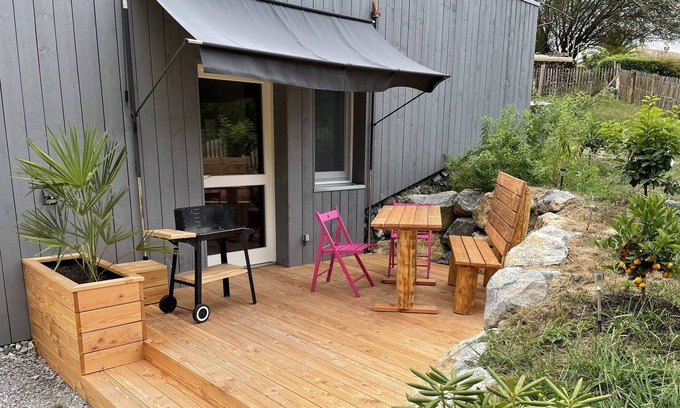 Saint-Vincent-de-Tyrosse Apartamento | Appartement au Calme Face à la Forêt