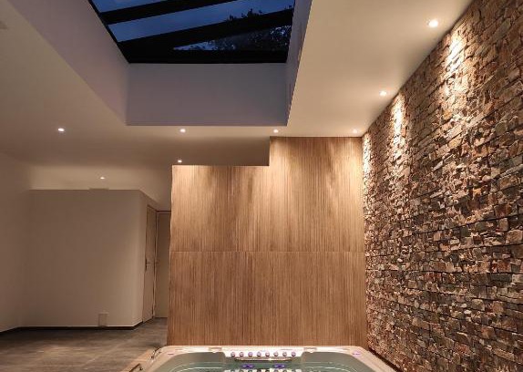 Vannes Apartamento | Appart hôtel & Spa La Villa du Port