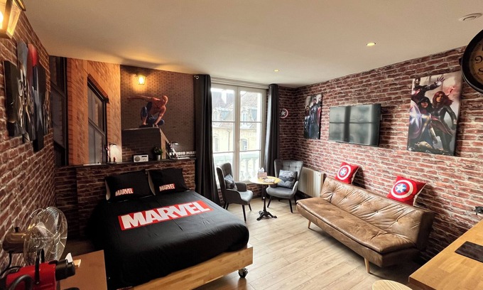 Dole Apartamento | ★ Appart Le Marvel - Coeur center ville proche véloroute - Wifi Netflix ★