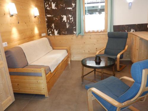 Morzine Apartamento | Appart Pointe de Nyon Morzine Centre 4 à 5 pers calme jardin vue parking