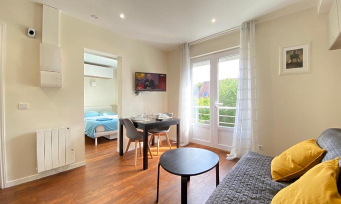 Jouy-en-Josas Apartamento | Appart'Village Jouy Les Metz