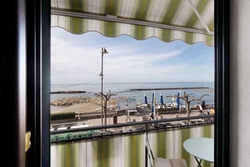 Santo Stefano al Mare Apartamento | Appartamento La cannonata