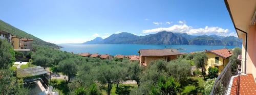 Assenza Casa | Appartamenti Casa Nina, lago,montagne, uliveti