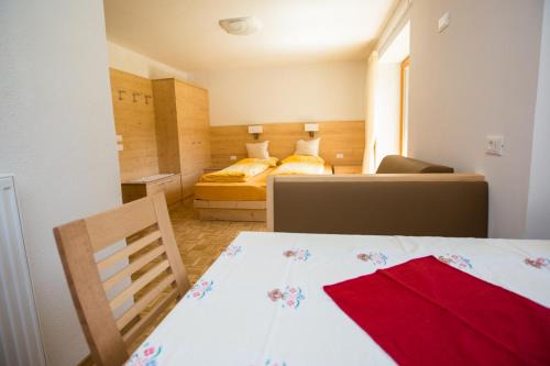 La Villa Apartamento | Appartamenti Genziana