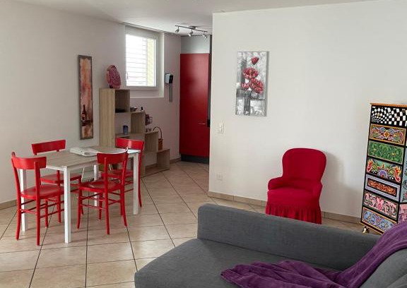 Locarno Apartamento | Appartamento 2,5 con piscina nel CUORE di Locarno 463