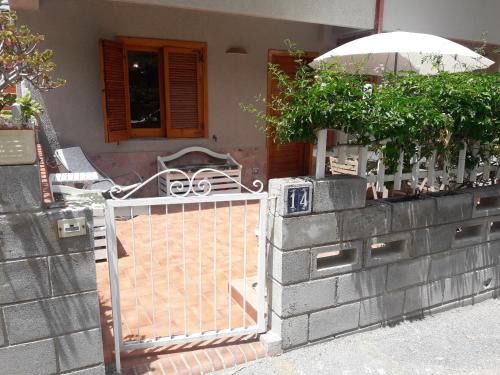 Piraino Apartamento | Appartamento Airone