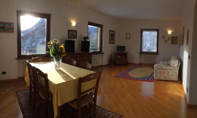 Asso Apartamento | Appartamento Al Canelino - Como Lake and Mountains