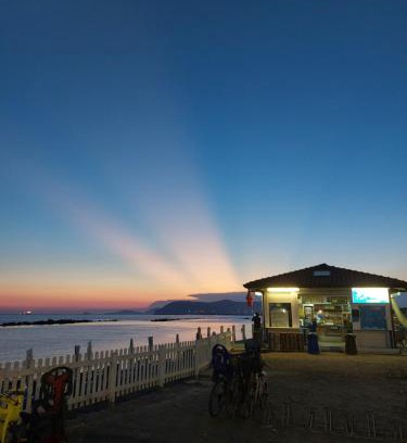 Chiocchio Casa | Appartamento al mare di Liguria e Toscana