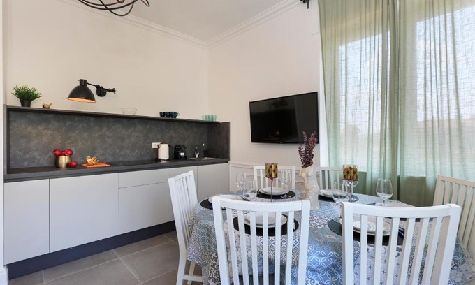 Lesa Apartamento | Appartamento Cloe
