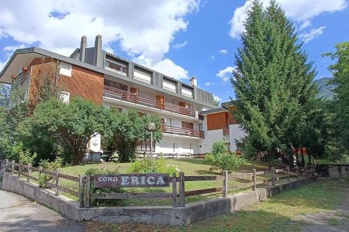 Bardonecchia Apartamento | Appartamento con giardino e garage privati, accesso diretto al garage