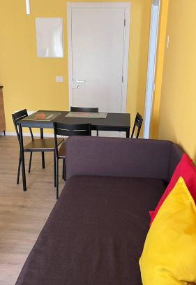 Gabicce Mare Apartamento | Appartamento Girasole
