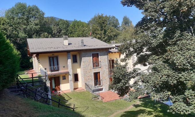 Roncoscaglia Apartamento | Appartamento Immerso nel Bosco, a Pochi Passi dal Centro