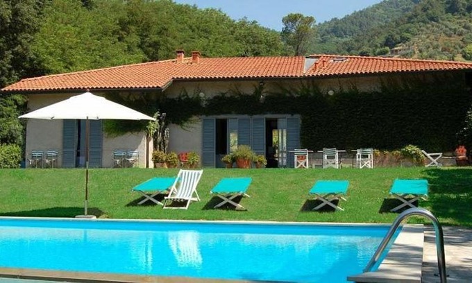 Nozanno Apartamento | Appartamento in villa Silvia e Pool