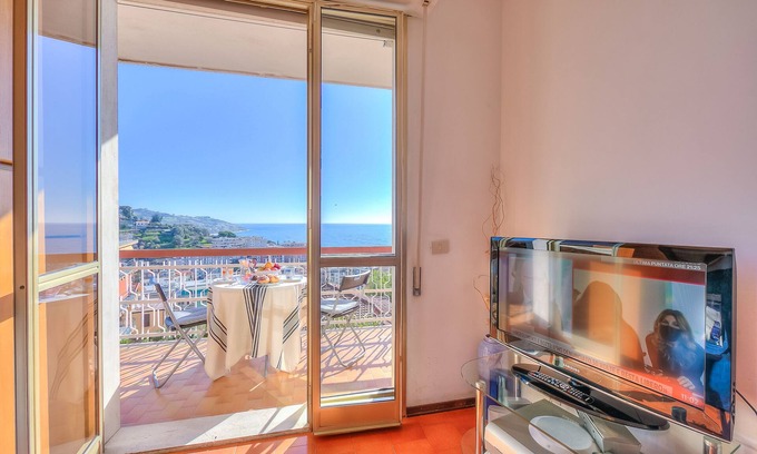 Sanremo Apartamento | Appartamento Magenta few min From sea