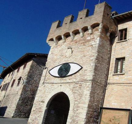 Fossato di Vico Apartamento | Appartamento nel Castello presso Gubbio