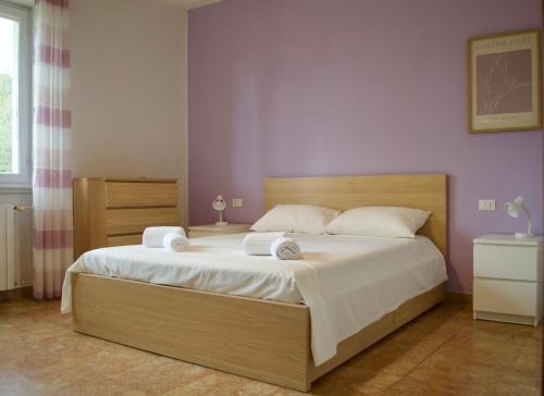Besozzo Apartamento | Appartamento ristrutturato con piccola vista lago