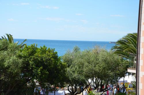 Albisola Superiore Apartamento | Appartamento SZ Fronte mare - Seafront apartment