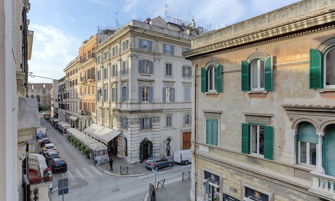 Celio Apartamento | APPARTAMENTO SANTI QUATTRO 1 e 2 - COLOSSEO