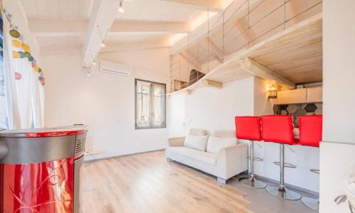 Spotorno Apartamento | Appartamento Spotorno con ampio terrazzo attrezzato anche con angolo cottura