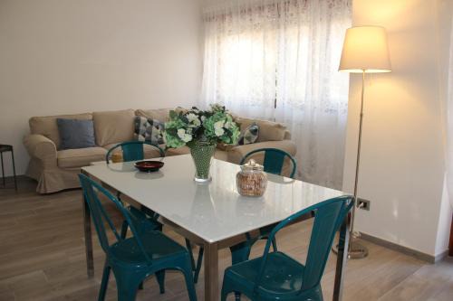Quartiere XXXIV Lido di Ostia Levante Apartamento | Appartamento Via dei Fabbri Navali