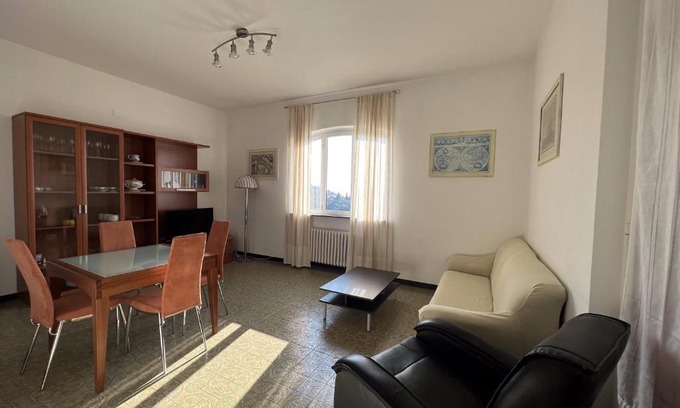 Spotorno Apartamento | Appartamento vista mare in villa