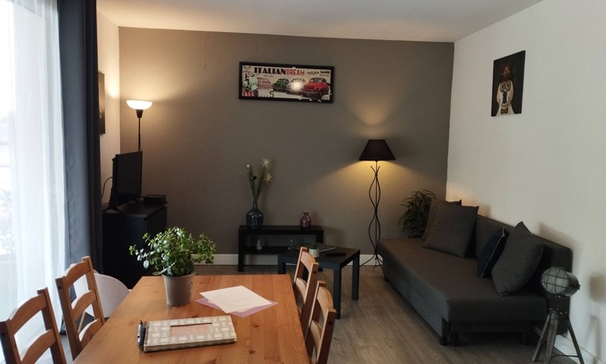 Saint-Florent-le-Vieil Apartamento | Appartement Avec Terrasse